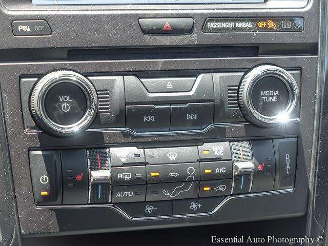 2017 Ford Explorer XLT 4dr SUV